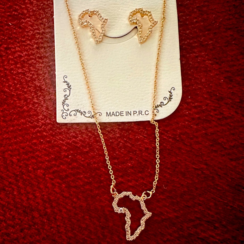 Gorgeous African map necklace with matching earrings
